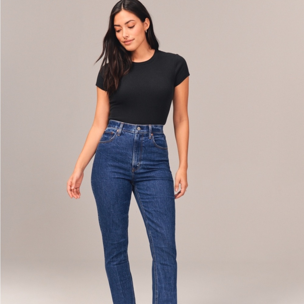 Abercrombie Ultra High Rise Slim Straight Jeans